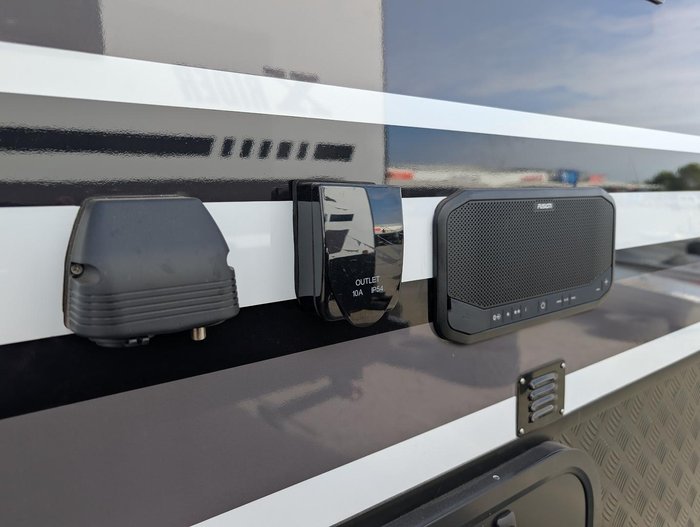 2025 Millard Mflow 17Ft6 Cd L-Lounge