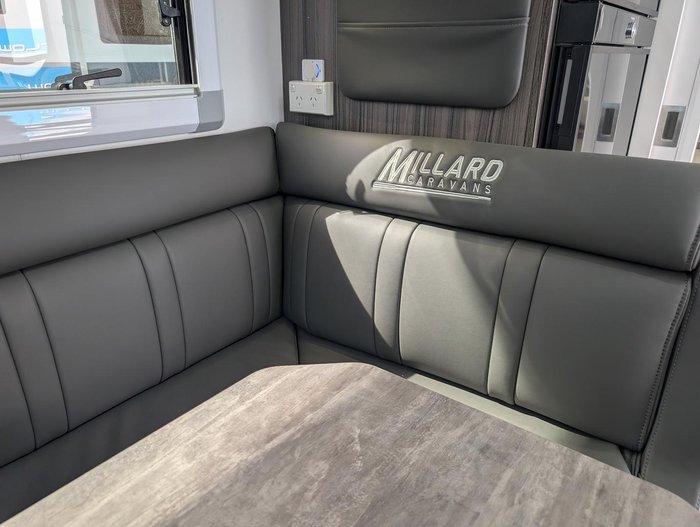 2025 Millard Mflow 19Ft11 Rd Dinette