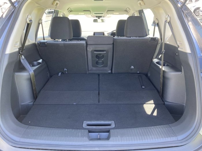 2024 Nissan X-TRAIL ST