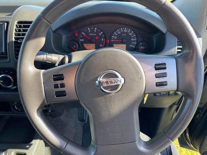 2014 Nissan Navara RX