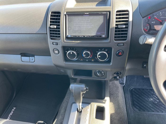 2014 Nissan Navara RX