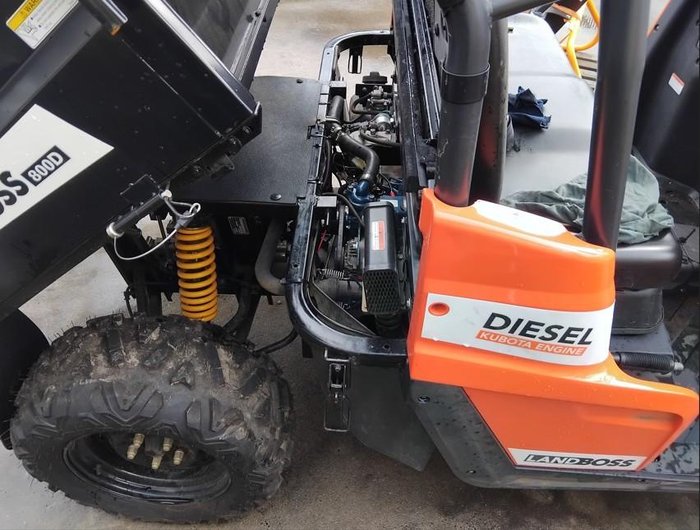 2022 Landboss 800D EPS RHD ORANGE