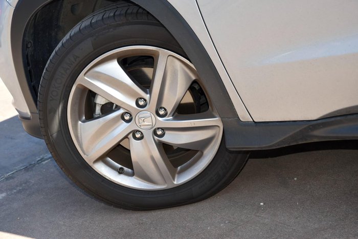 2019 Honda HR-V VTi-S