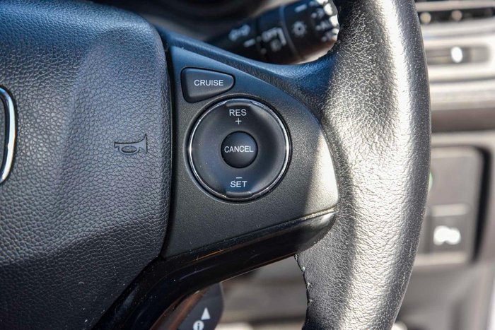 2019 Honda HR-V VTi-S