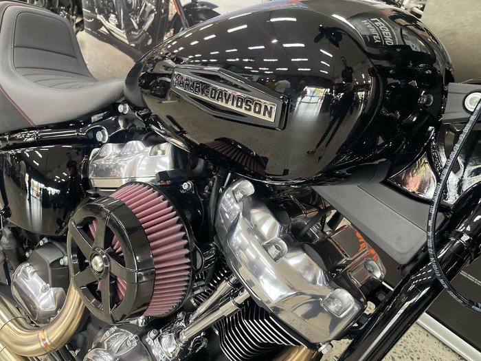 2025 Harley-Davidson Street Bob 117 (FXBB) Softail Black