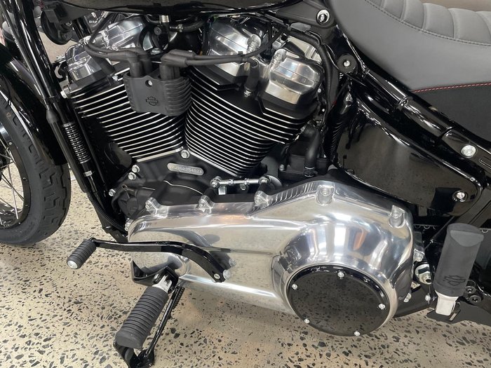 2025 Harley-Davidson Street Bob 117 (FXBB) Softail Black