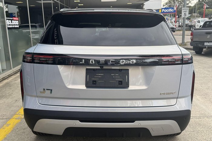 2025 Jaecoo J7 SHS Summit