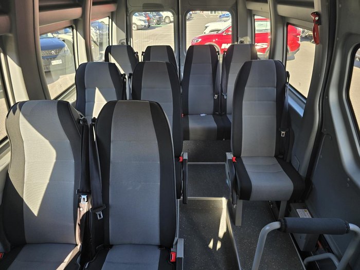 2019 Renault Master X62 Star Grey