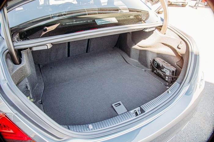 2020 Mercedes-Benz C-Class C300