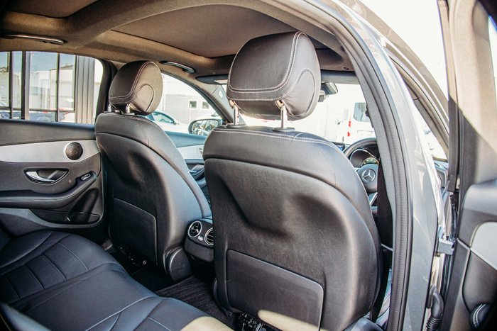2020 Mercedes-Benz C-Class C300