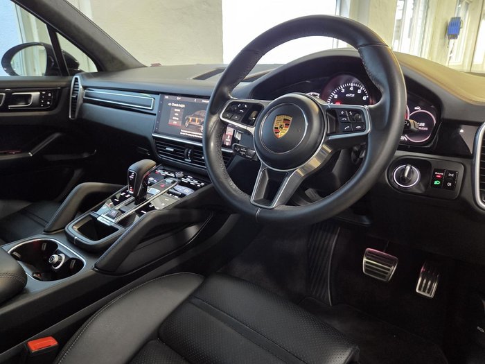 2021 Porsche Cayenne GTS