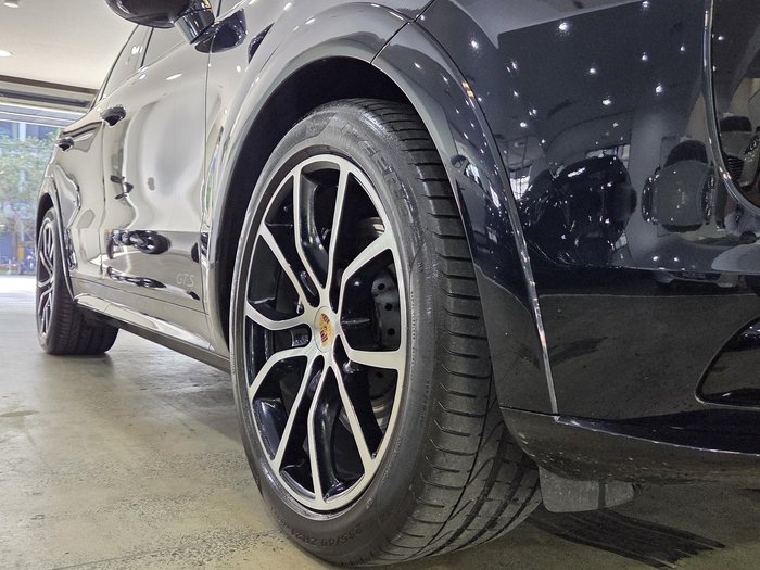 2021 Porsche Cayenne GTS