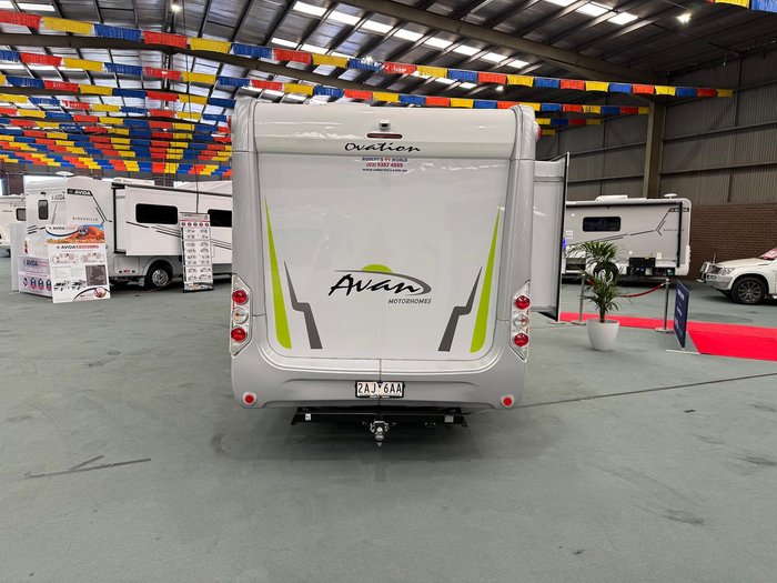 2024 Avan Ovation M7