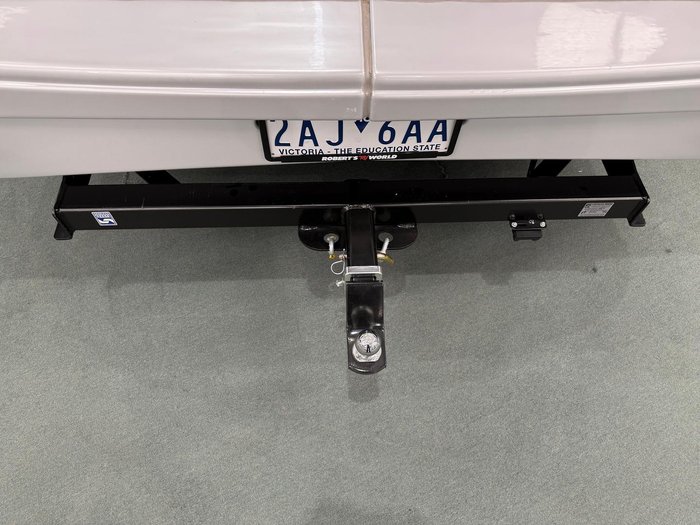 2024 Avan Ovation M7