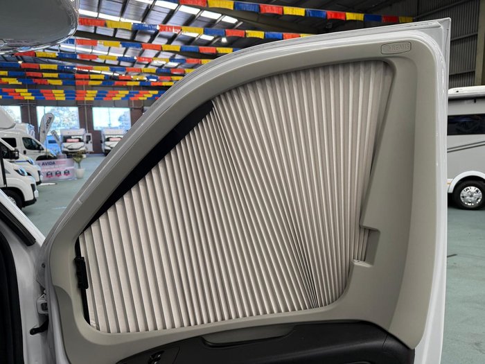 2024 Avan Ovation M7