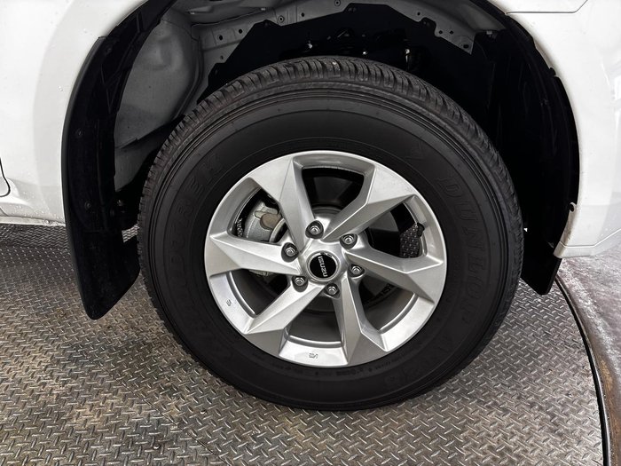 2024 Isuzu D-MAX LS-M