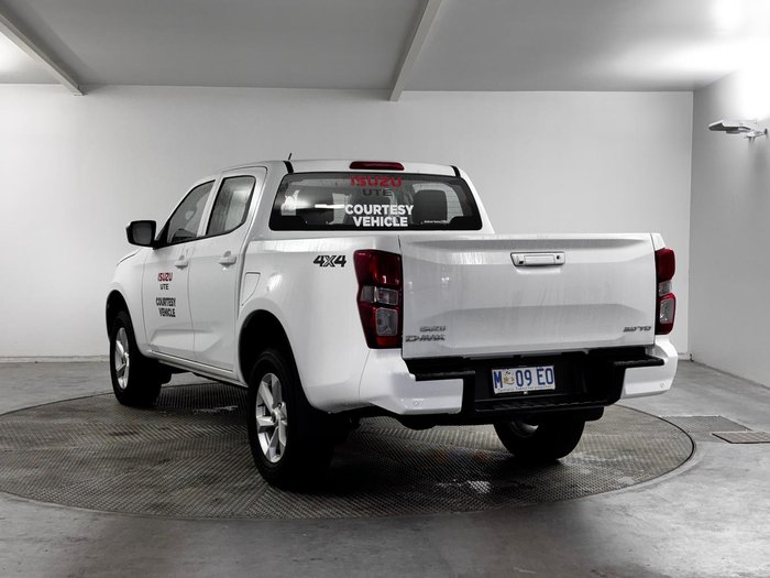 2024 Isuzu D-MAX LS-M