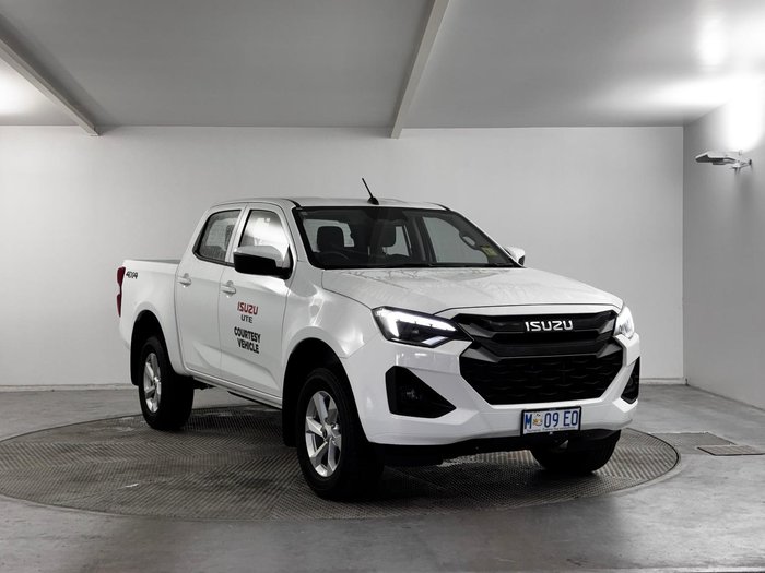 2024 Isuzu D-MAX LS-M