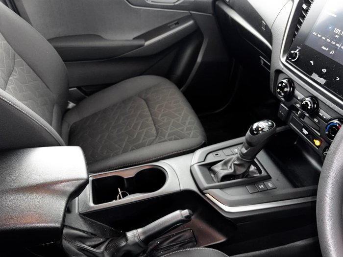 2024 Isuzu D-MAX LS-M
