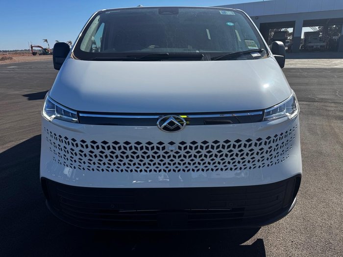 2024 LDV Deliver 7