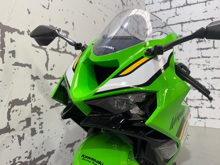 2025 Kawasaki Ninja ZX-6R ABS (636) KRT Edition Ninja Green