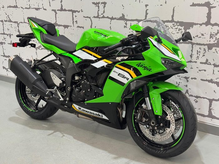 2025 Kawasaki Ninja ZX-6R ABS (636) KRT Edition Ninja Green