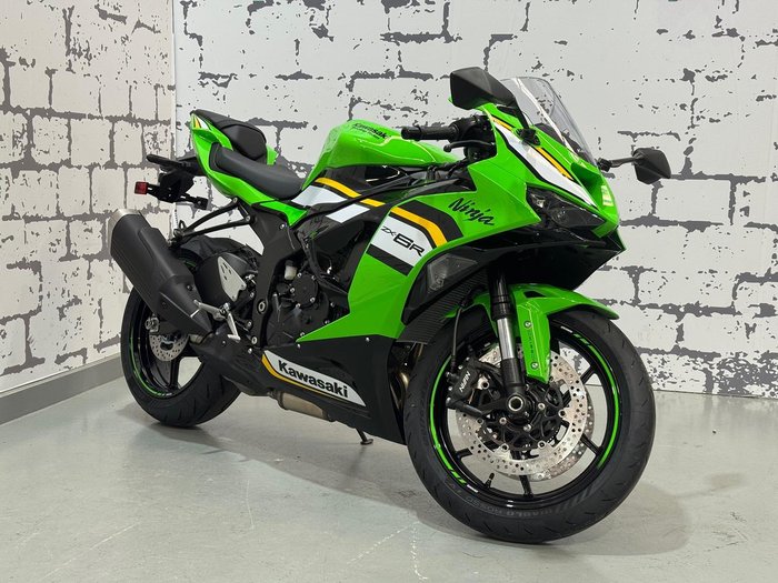 2025 Kawasaki Ninja ZX-6R ABS (636) KRT Edition Ninja Green