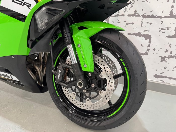 2025 Kawasaki Ninja ZX-6R ABS (636) KRT Edition Ninja Green