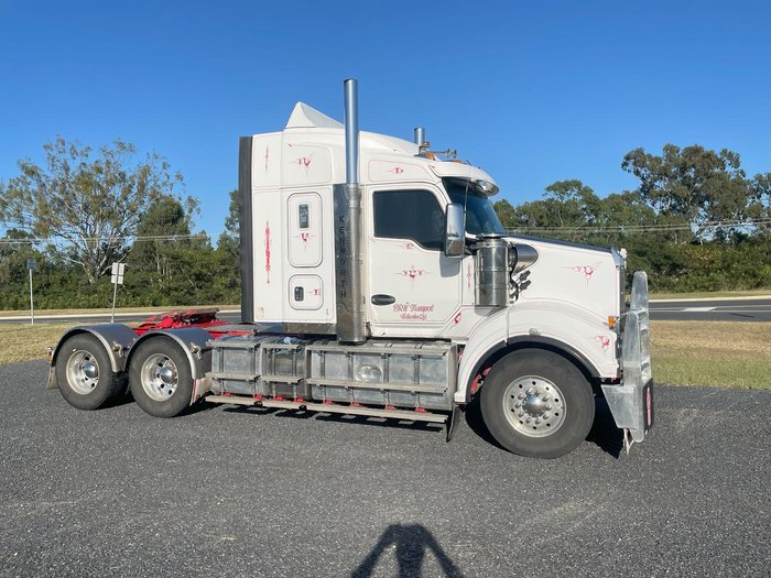 2017 Kenworth T610 Series T610SAR WHITE