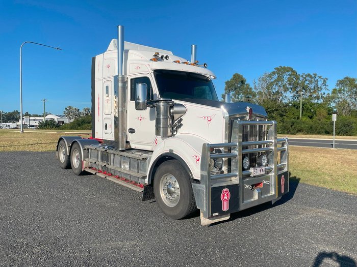 2017 Kenworth T610 Series T610SAR WHITE
