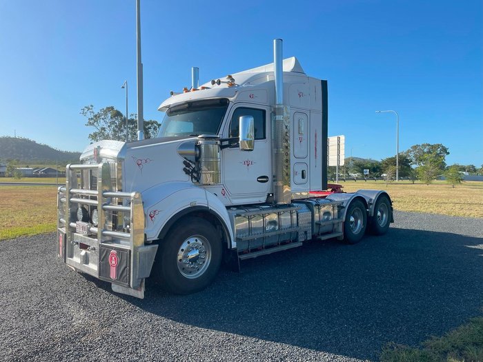 2017 Kenworth T610 Series T610SAR WHITE