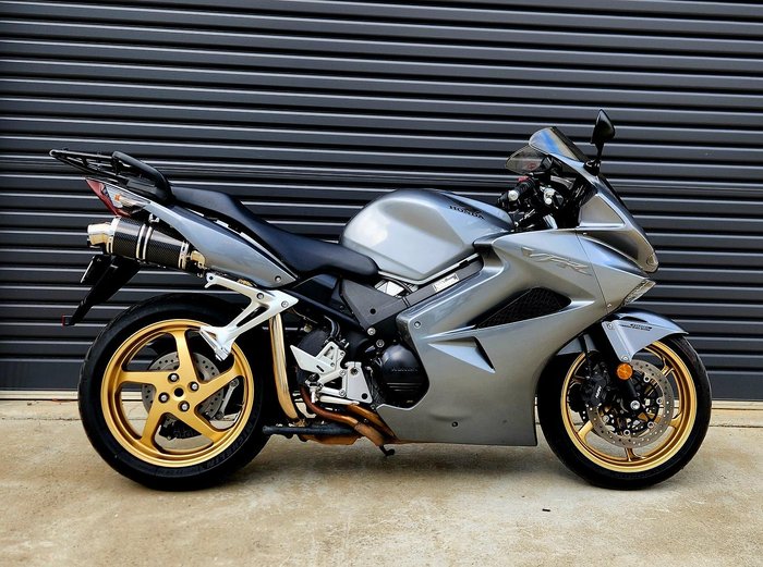 2010 Honda VFR800Fi VFR Grey
