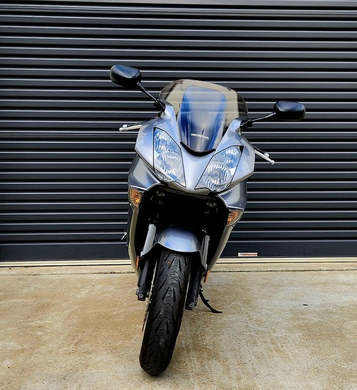 2010 Honda VFR800Fi VFR Grey