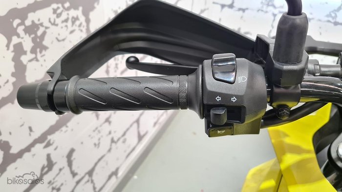 2025 Suzuki V-Strom 250SX V-Strom Yellow