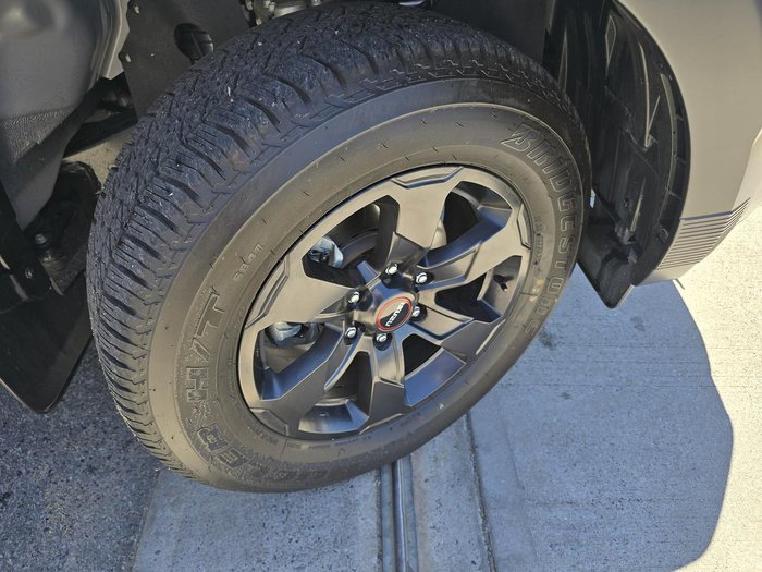 2025 Isuzu D-MAX X-TERRAIN