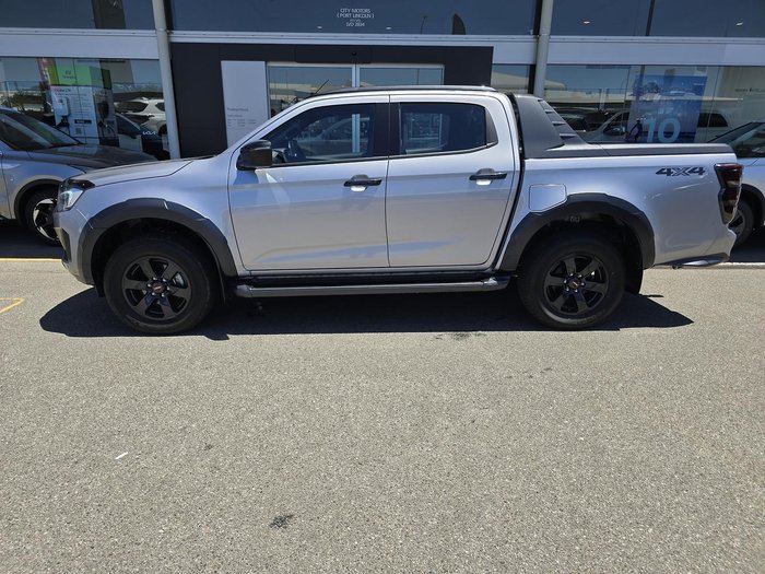 2025 Isuzu D-MAX X-TERRAIN