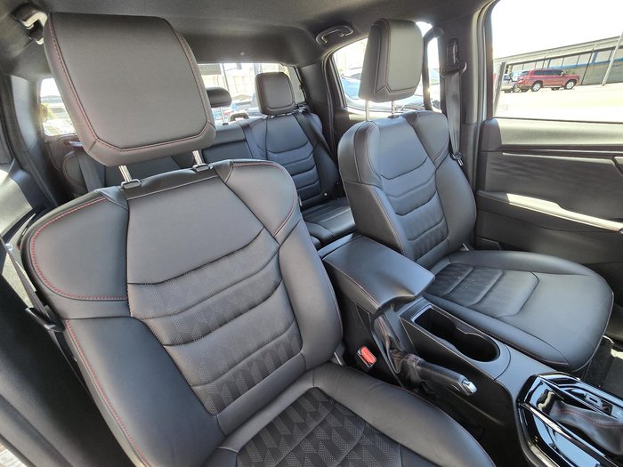 2025 Isuzu D-MAX X-TERRAIN