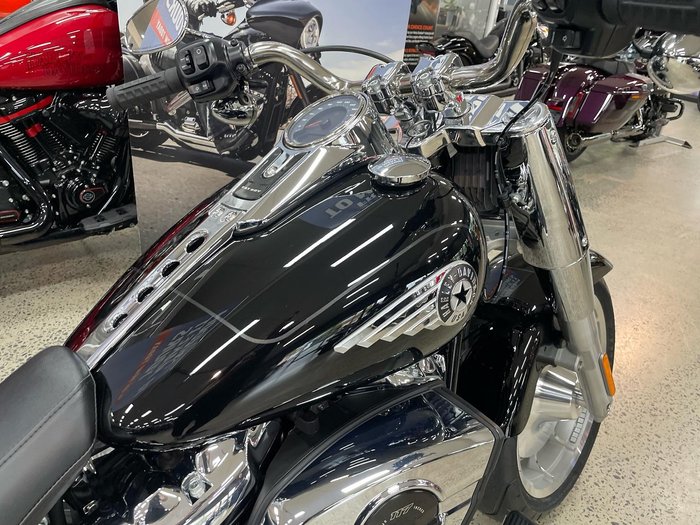 2025 Harley-Davidson Fat Boy 117 (FLFB) Softail Black