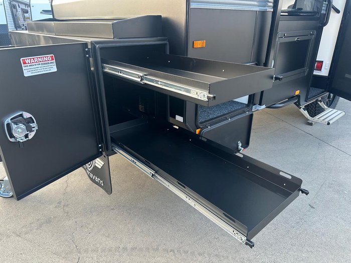 2025 JB Caravans Gator X 18' Family Bunk