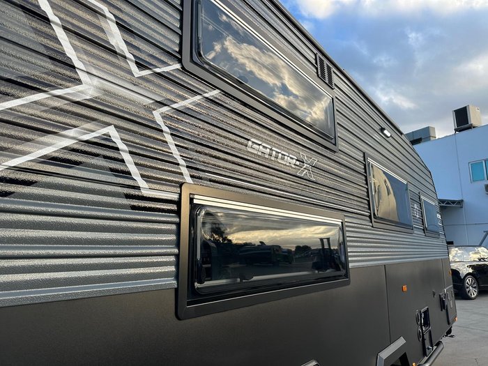 2025 JB Caravans Gator X 18' Family Bunk