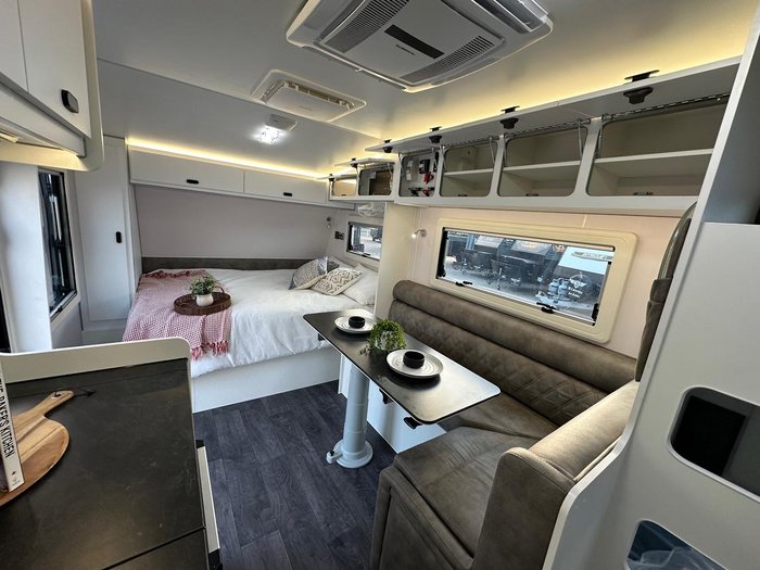 2025 JB Caravans Gator X 18' Family Bunk