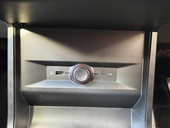 2024 MG MG4 Essence 64