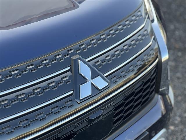 2021 Mitsubishi Outlander LS