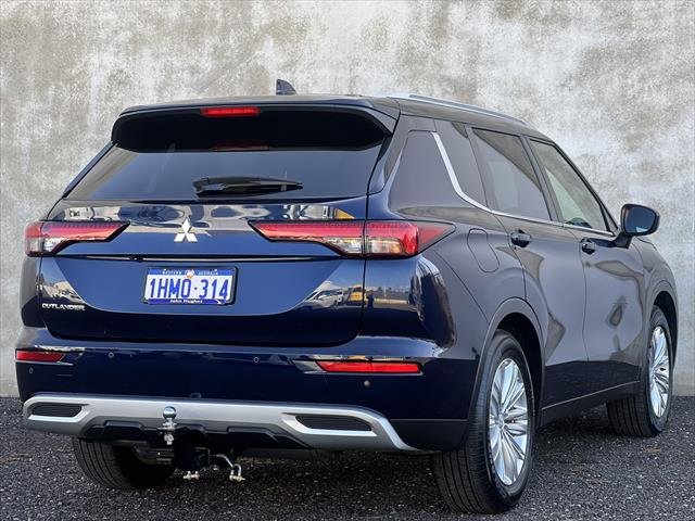 2021 Mitsubishi Outlander LS