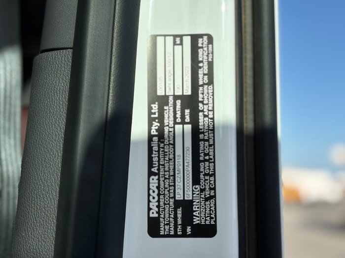 2023 Kenworth T610SAR WHITE