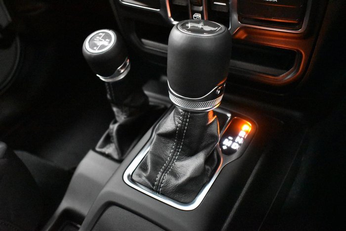 2024 Jeep Wrangler Unlimited Overland