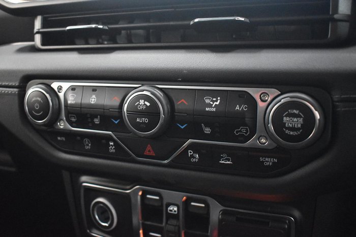 2024 Jeep Wrangler Unlimited Overland