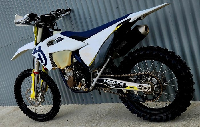 2020 Husqvarna FX 450 Cross Country White