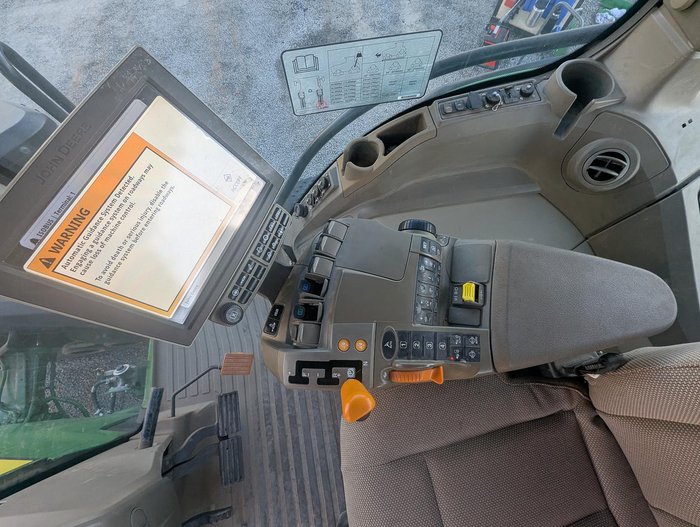 2022 John Deere 8Rx 370 Green