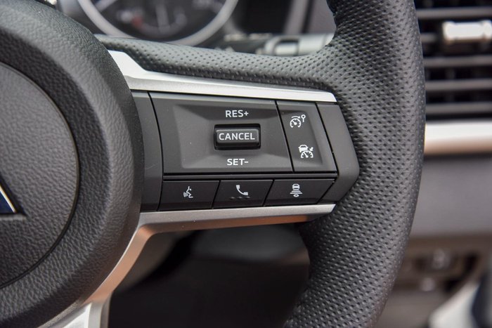 2025 Mitsubishi Triton GLS